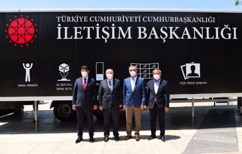 İletişim Başkanlığı Dijital Tır`ı Kahramanmaraş`ta 