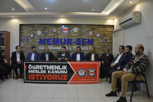 Öğretmenlik Meslek Kanunu Bir An Önce  Çıkarılmalıdır 