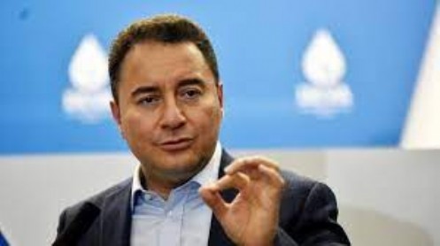 Ali Babacan`dan Yerel Basına Yapılan Kesintiye Tepki
`Alnının Teriyle Parasını Kazananların Rızkına Göz Dikeceğinize İletişim Başkanlığı`na Bakın`
